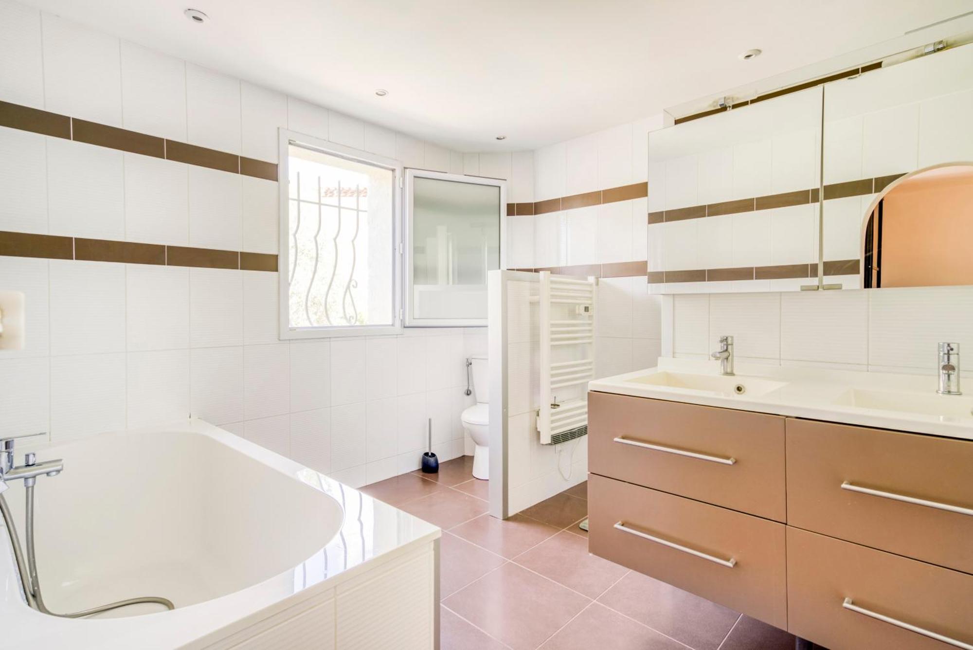 Belle Villa De Charme Avec Piscine Antibes Kültér fotó